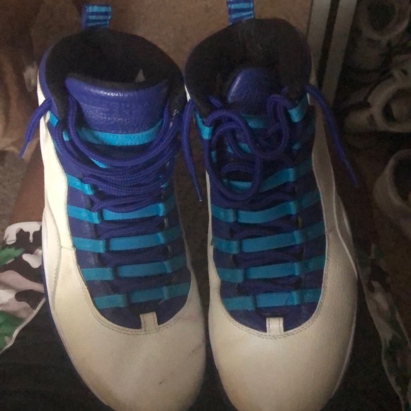 Retro 10 - Picture 3 of 6